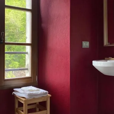 Le Macine Del Perino Bettola (Emilia-Romagna)