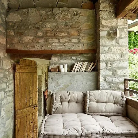 Bed & Breakfast Le Macine Del Perino