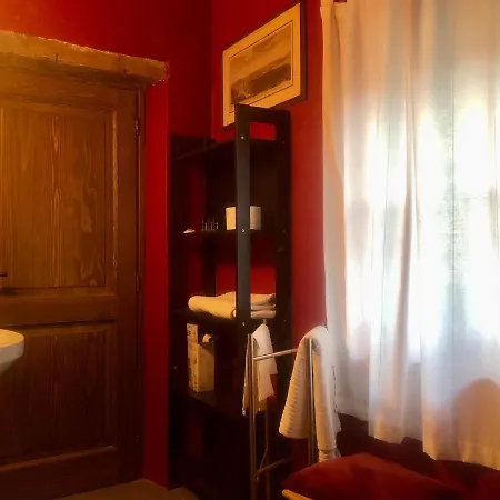 Le Macine Del Perino 3* Bettola (Emilia-Romagna)