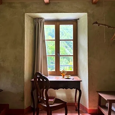 Le Macine Del Perino 3* Bettola (Emilia-Romagna)